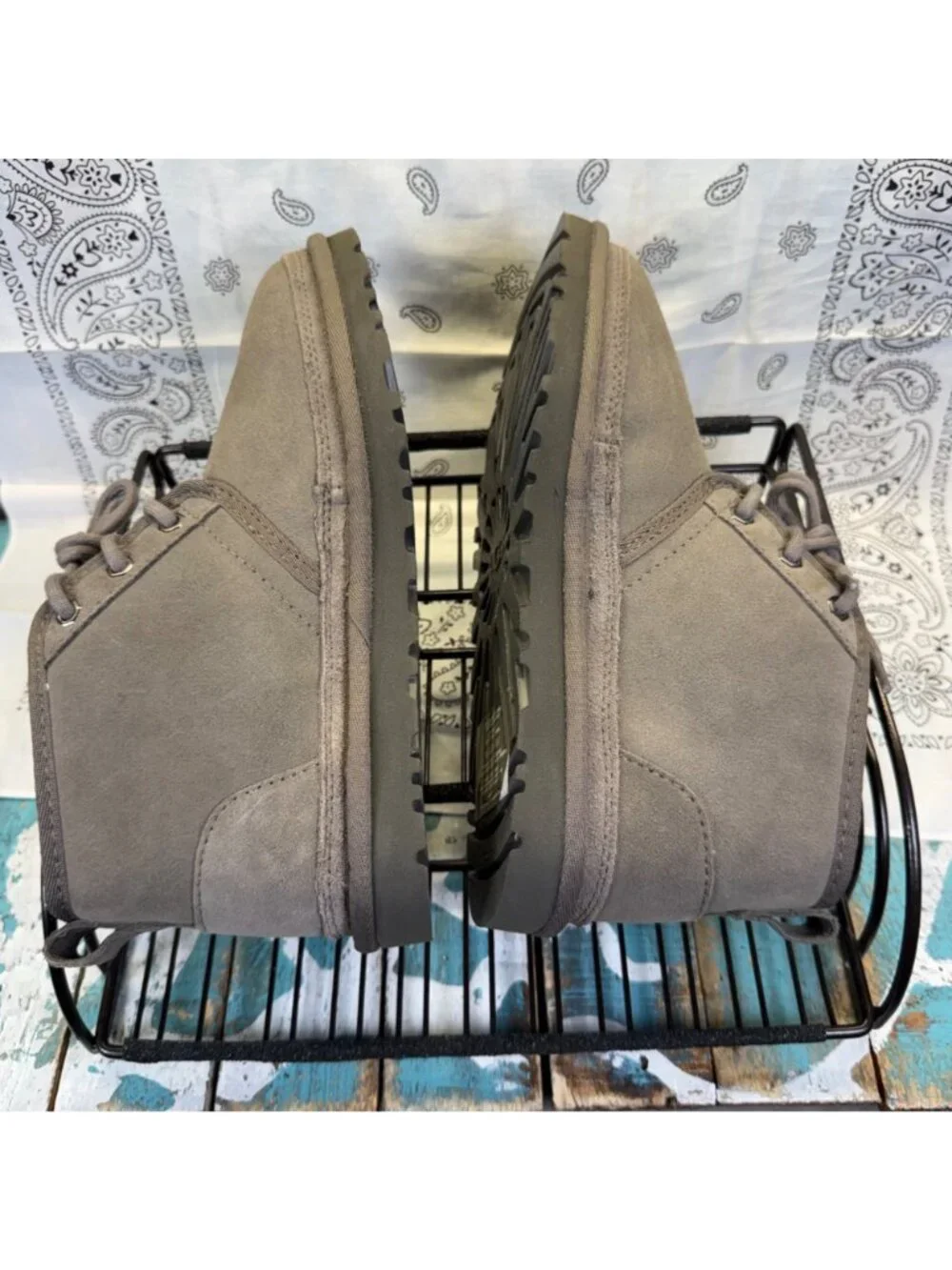 NEW UGG Neumel Chukka Boots Gray Suede Fur Lining Size Mens(Youth) 5/Womans 6.5